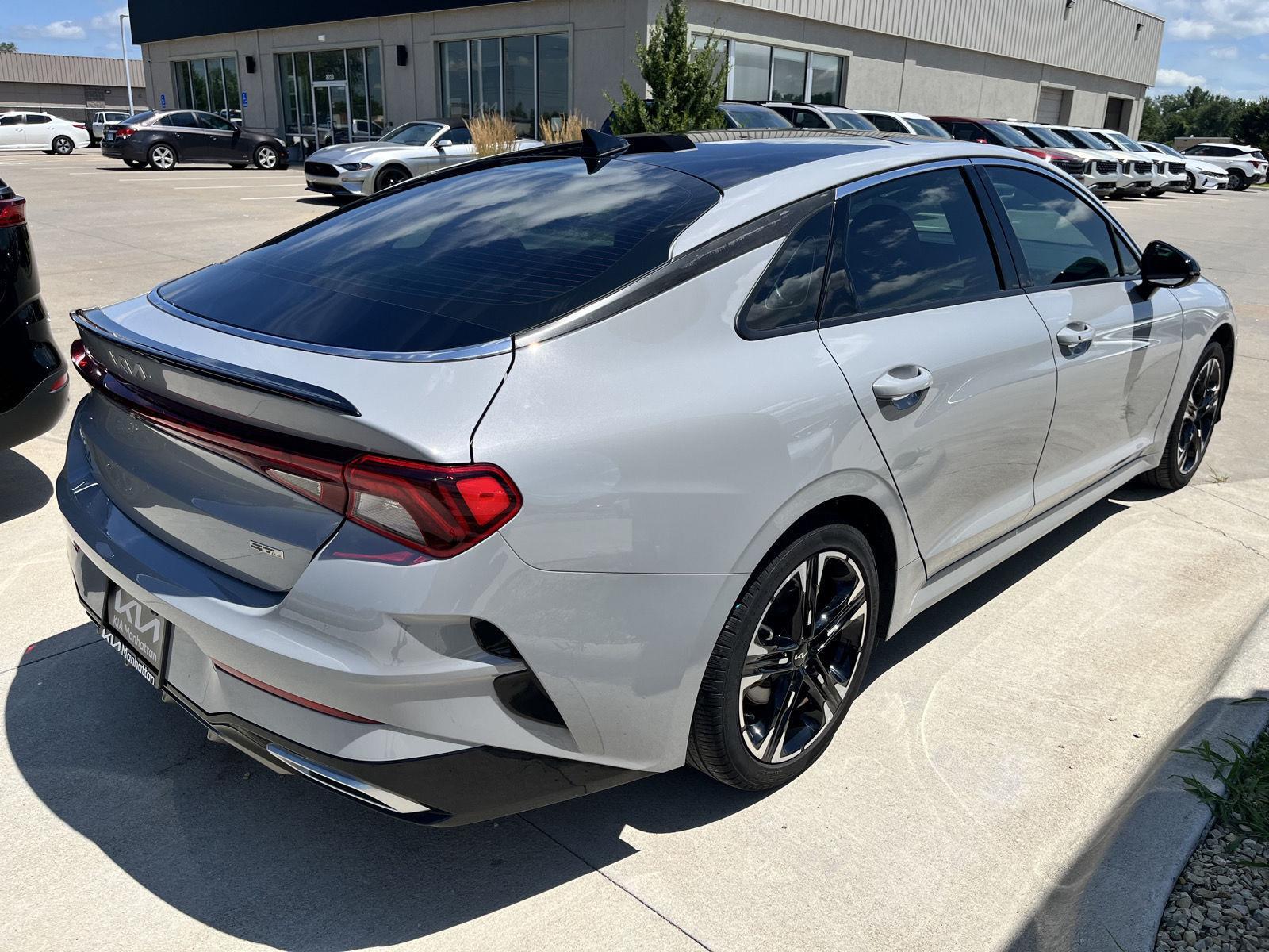 2024 Kia K5 GT-Line photo 4