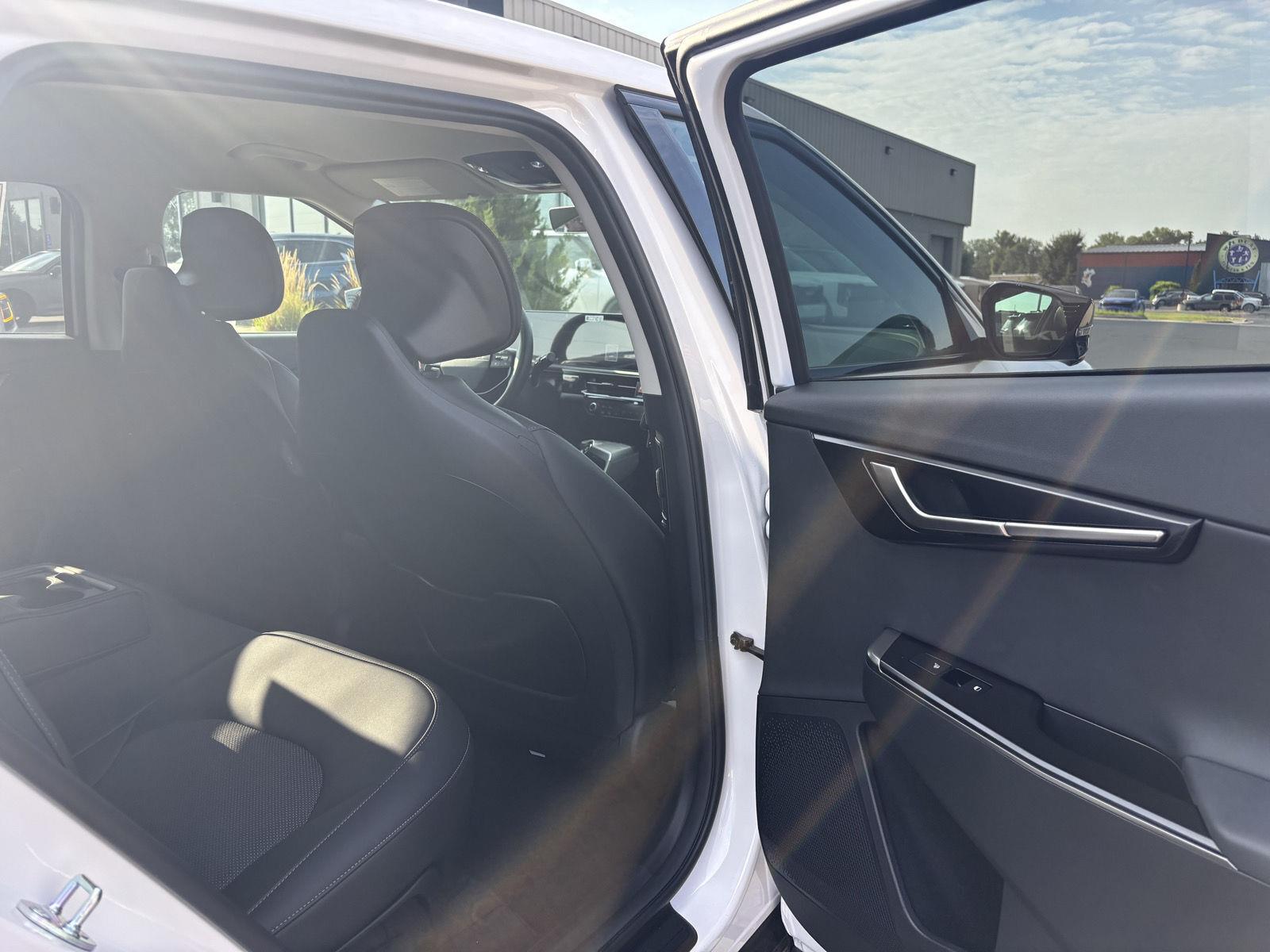 2025 Kia EV6 Light L/R - Photo 27