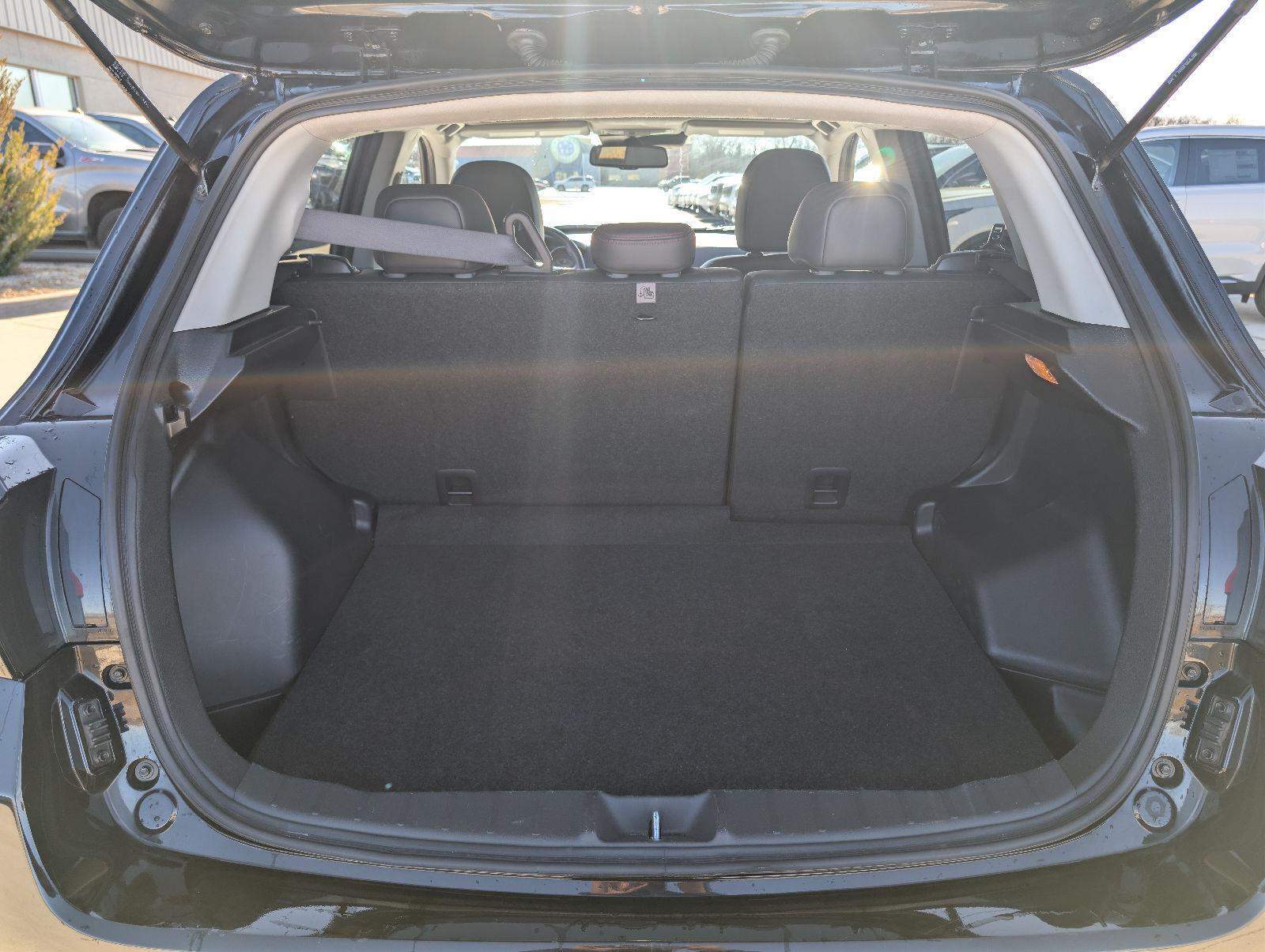 2024 Mitsubishi Outlander Sport SE - Photo 11
