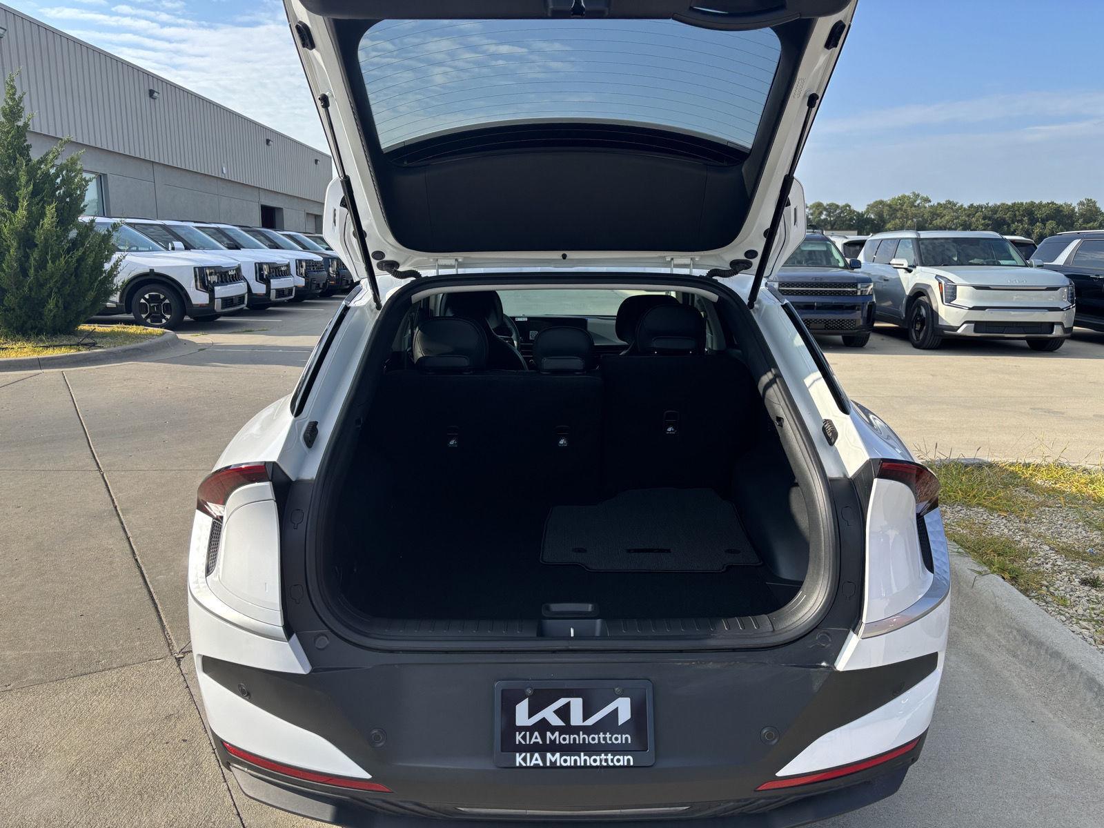 2025 Kia EV6 Light L/R - Photo 23