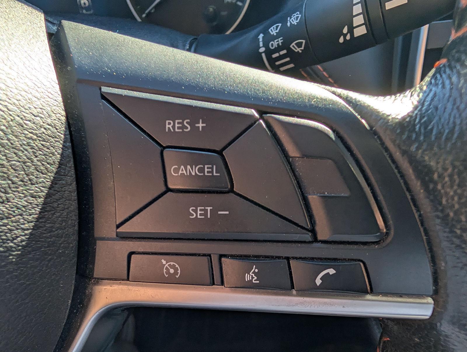 2020 Nissan Kicks SR - Photo 14