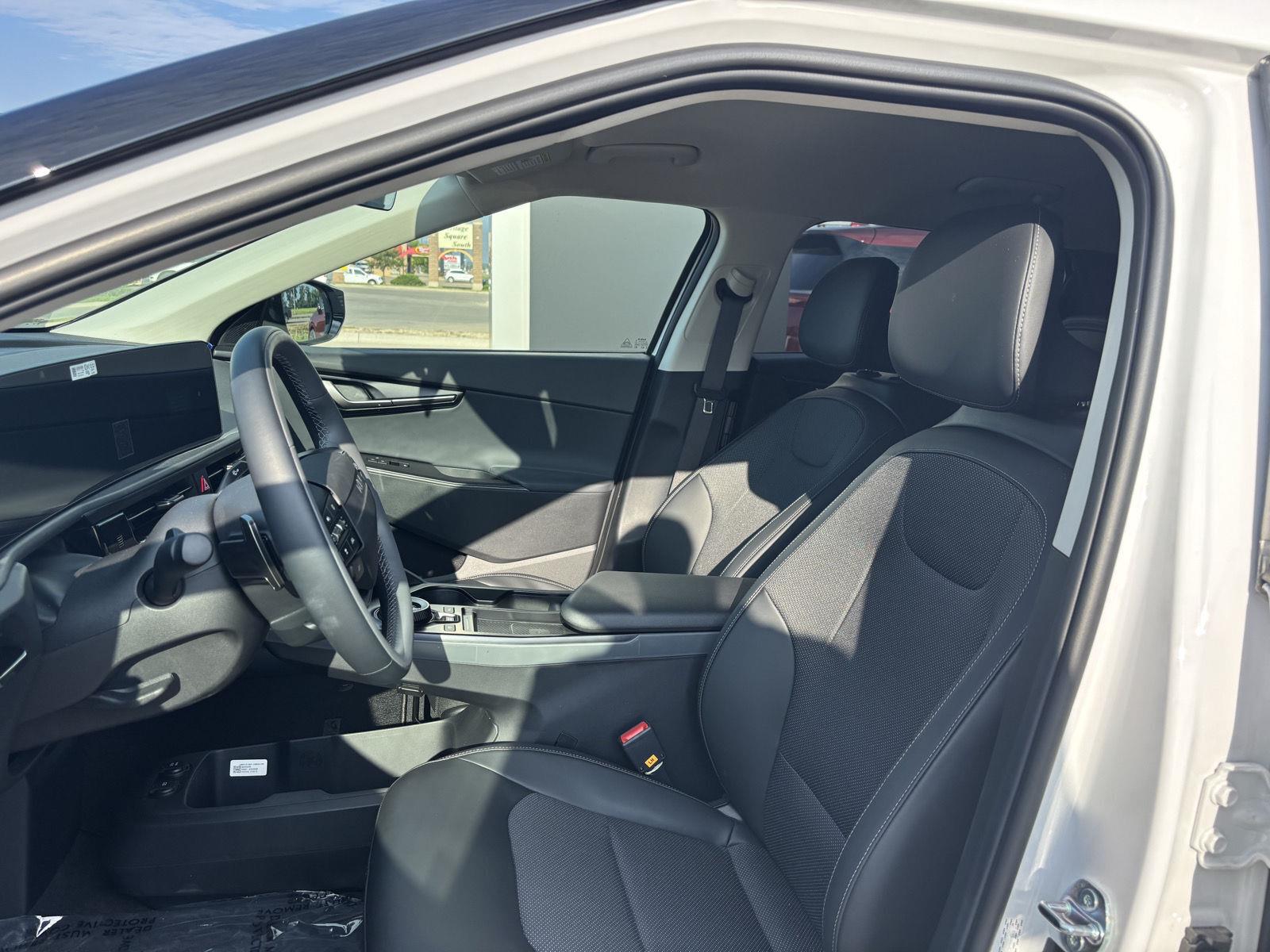 2025 Kia EV6 Light L/R - Photo 8