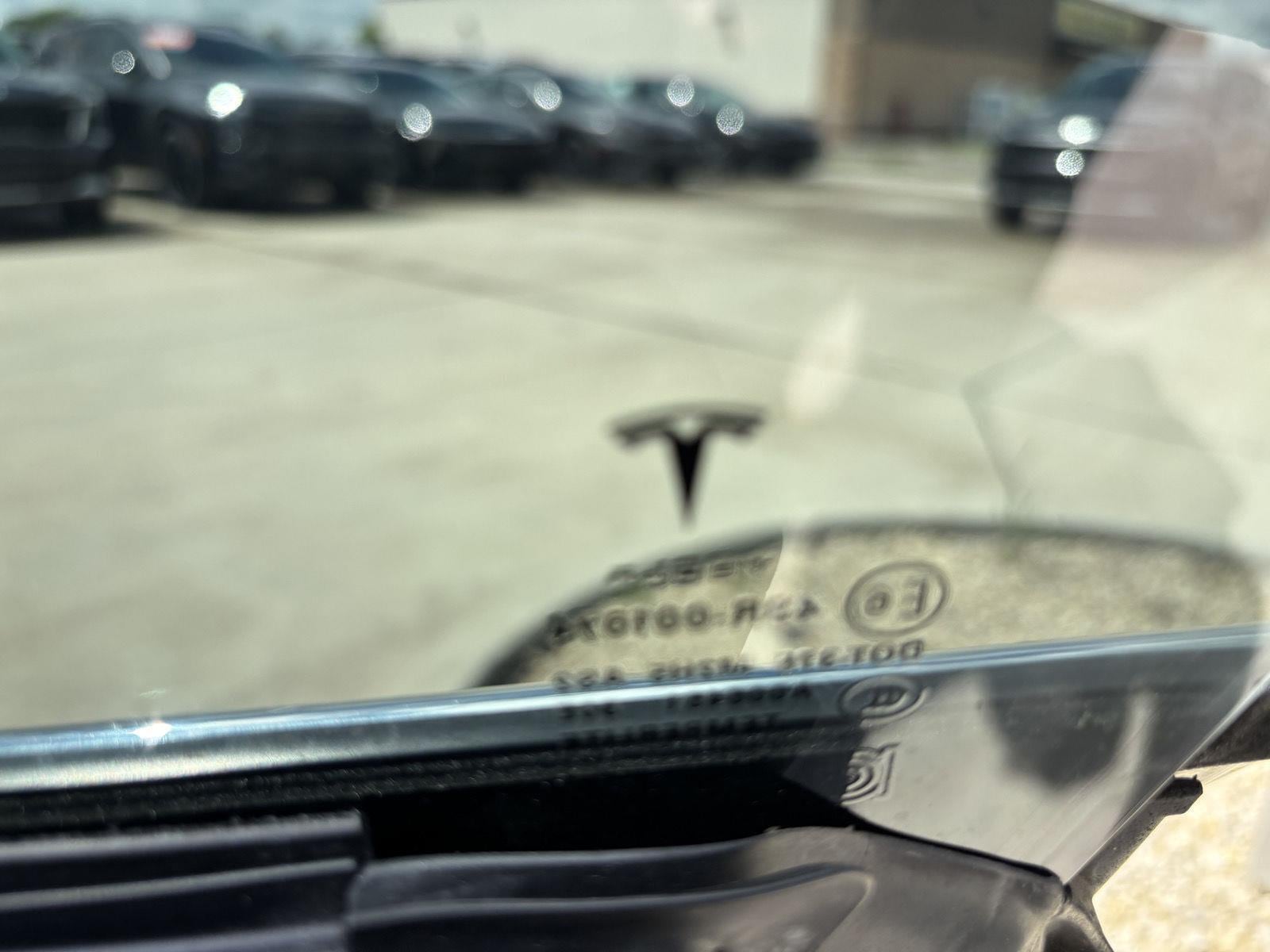 2020 Tesla Model S Performance - Photo 38