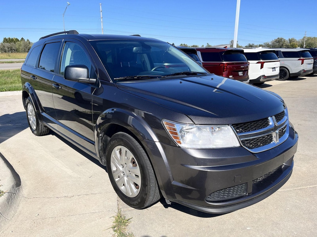 Used 2020 Dodge Journey SE Value SUV