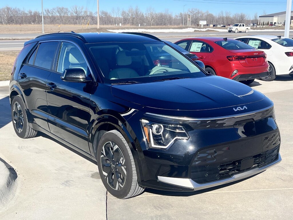 Used 2023 Kia Niro EV Wind SUV