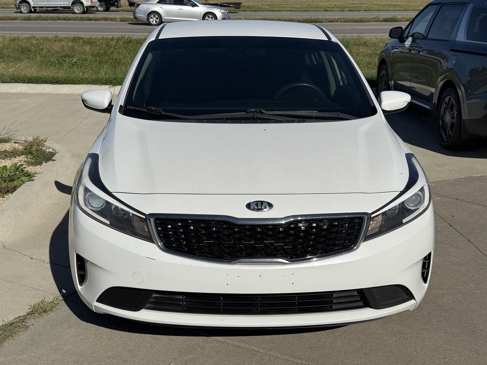 2018 Kia Forte LX S EX photo 2