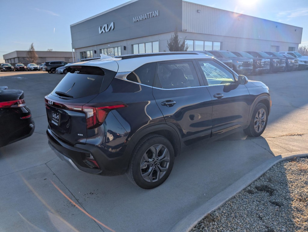 Used 2024 Kia Seltos S SUV