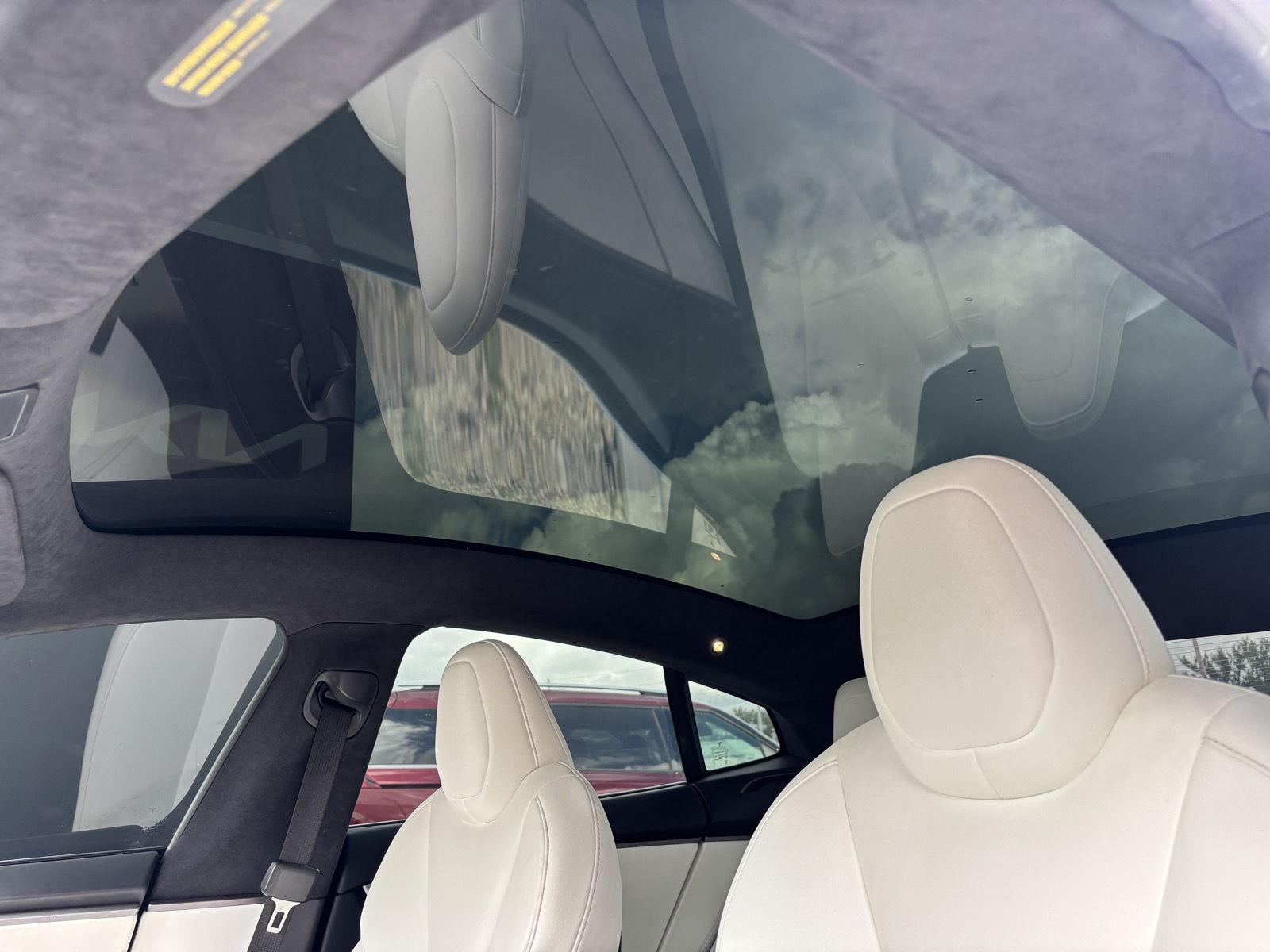 2020 Tesla Model S Performance - Photo 12