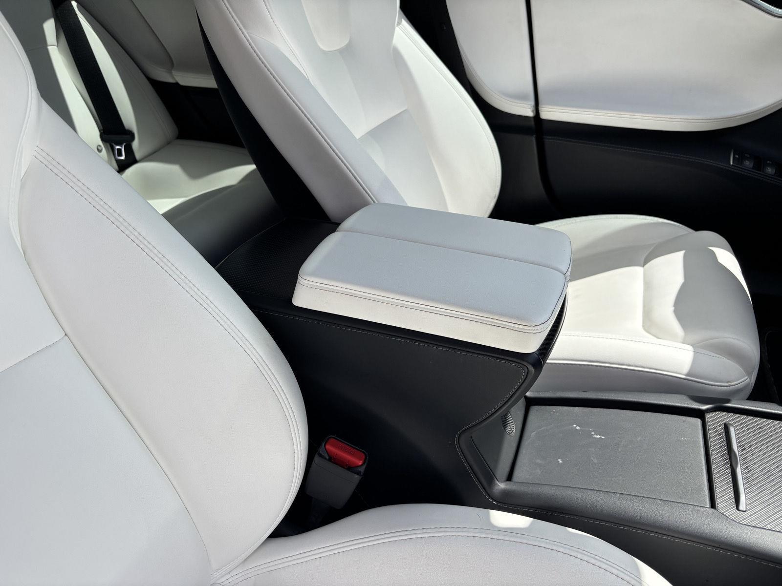 2020 Tesla Model S Performance - Photo 35
