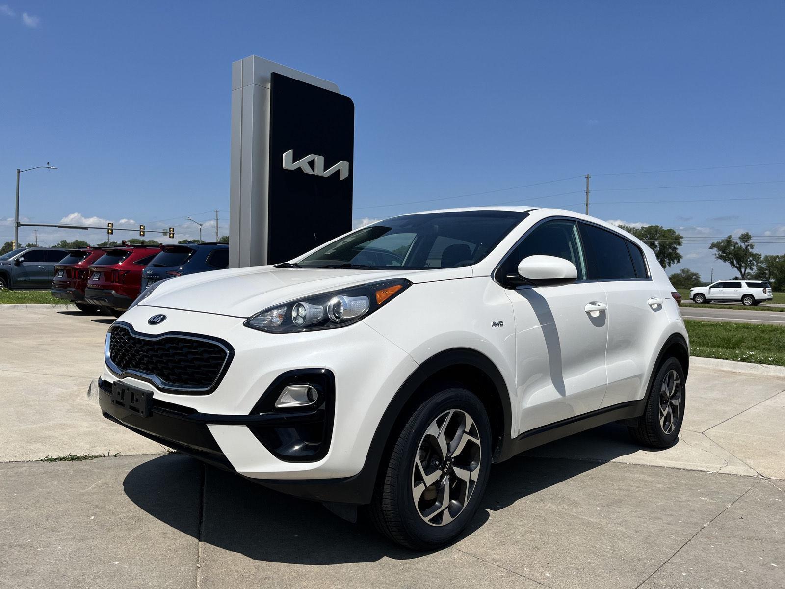 2021 Kia Sportage LX's photo