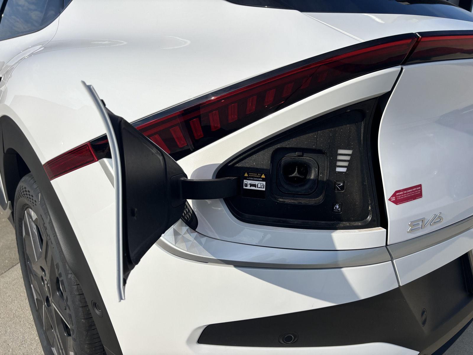 2025 Kia EV6 Light L/R - Photo 19
