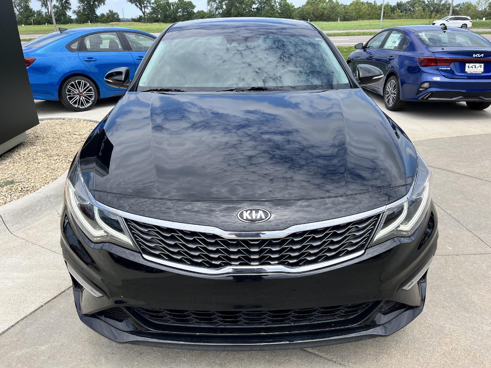 Used 2020 Kia Optima LX with VIN 5XXGT4L38LG411975 for sale in Manhattan, KS