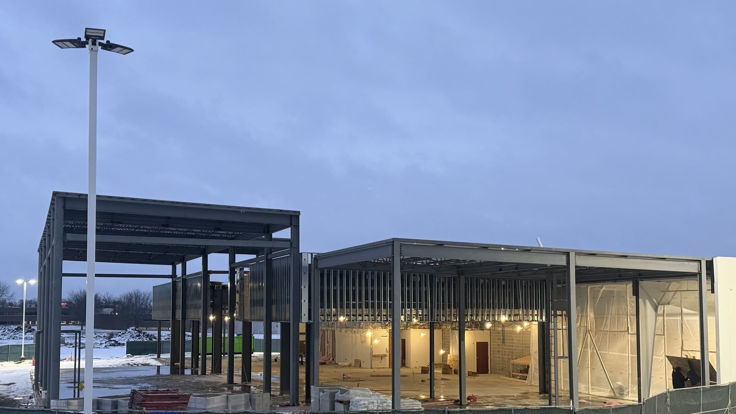 Kia McHenry sales and service during construction