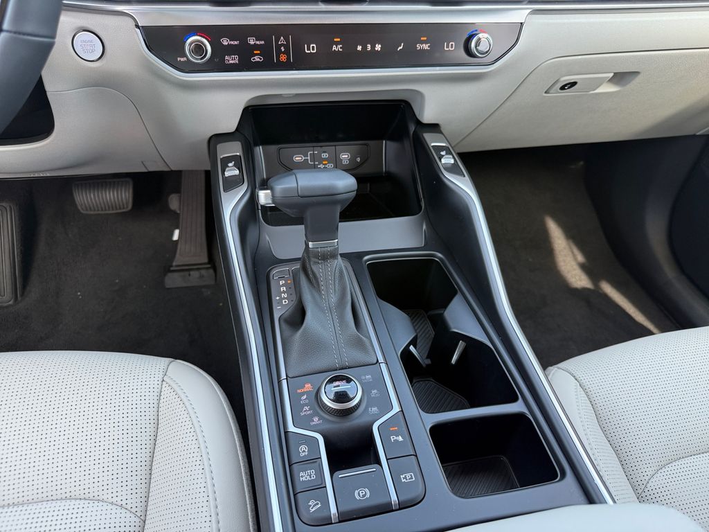 2026 Kia Sorento EX - Photo 13