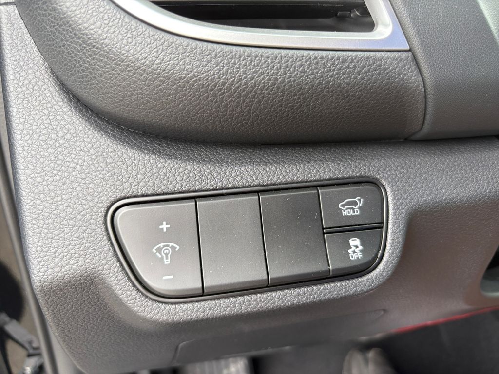 2025 Kia Seltos SX - Photo 31