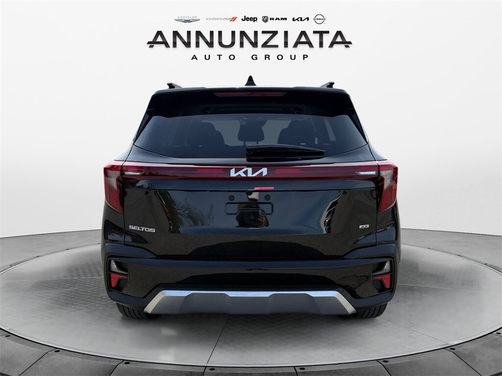 2026 Kia Seltos S photo 4