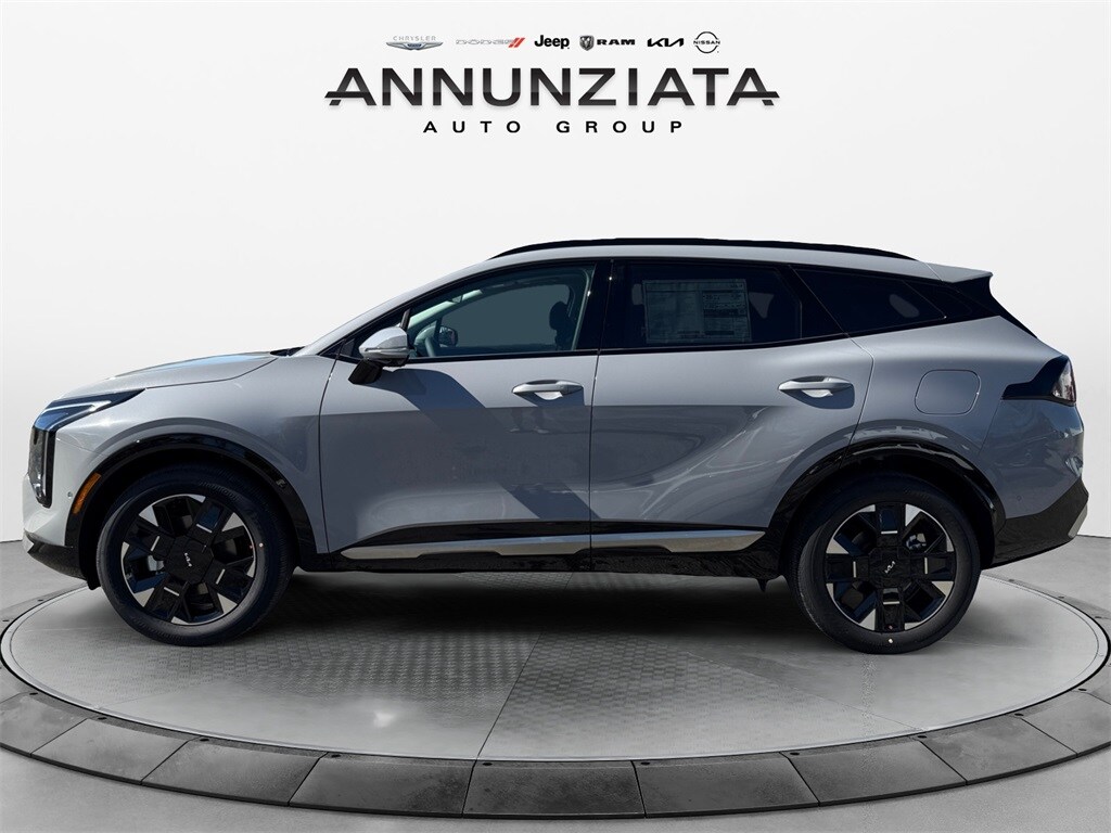 2026 Kia Sportage Hybrid photo 2