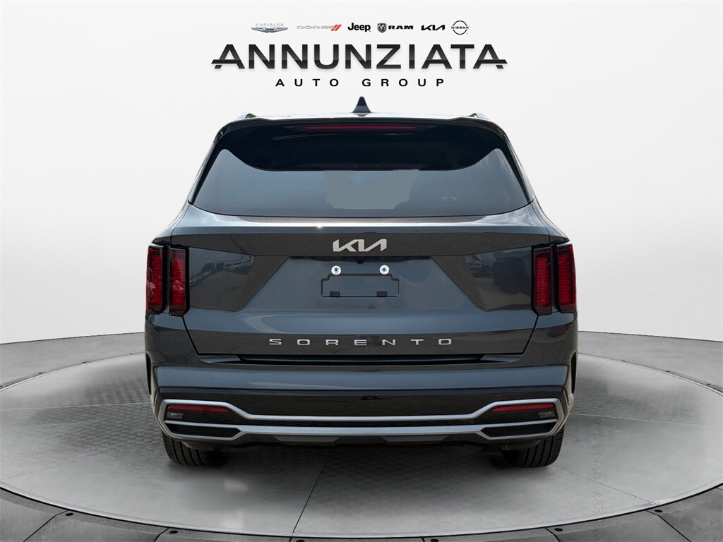 2022 Kia Sorento EX photo 4