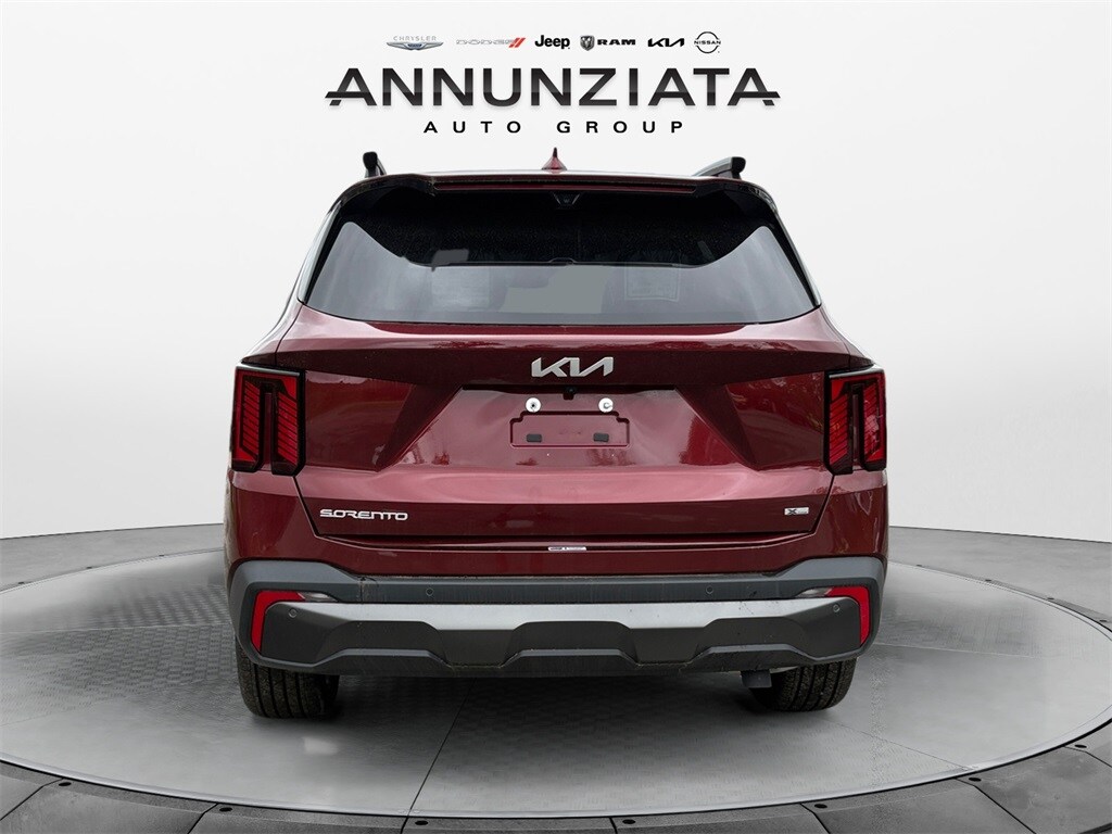 2024 Kia Sorento X-Line SX Prestige photo 3