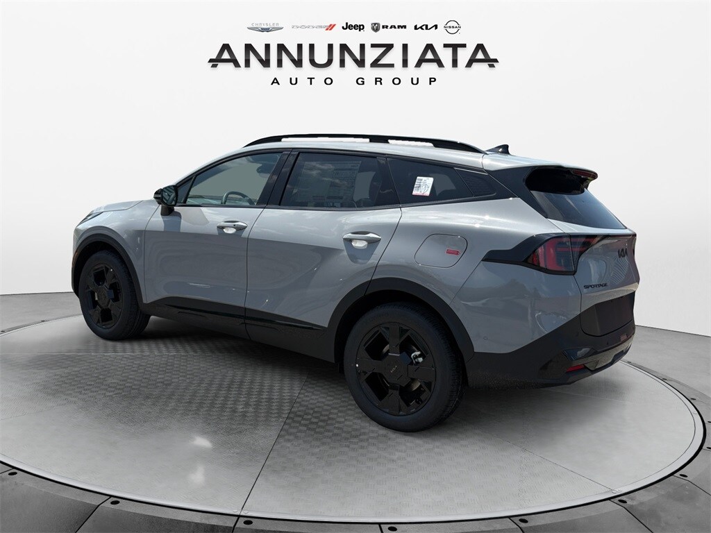 2026 Kia Sportage X-Line photo 3