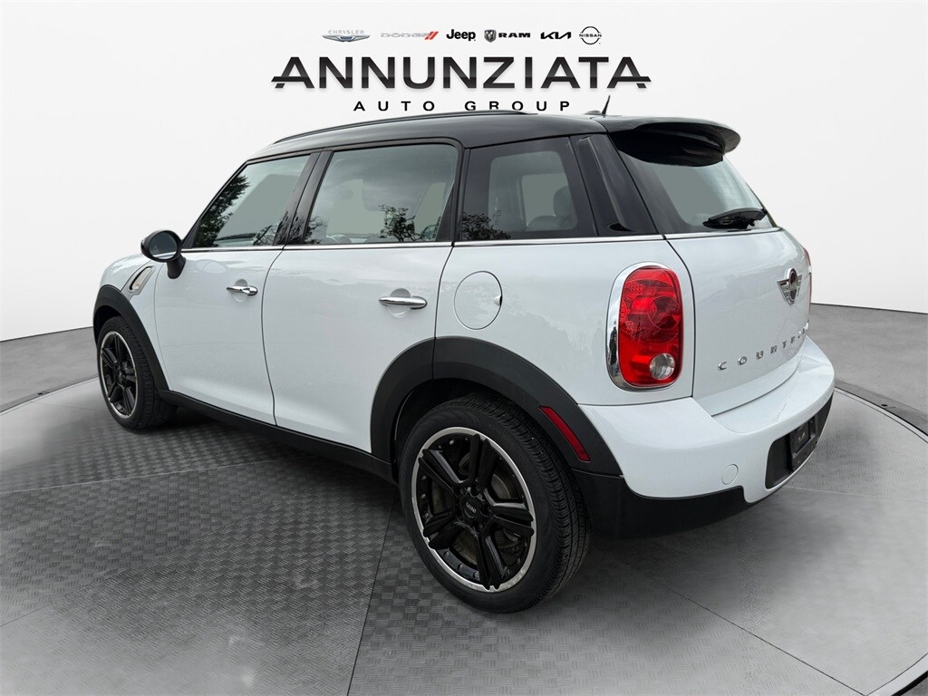 2016 Mini Countryman photo 2