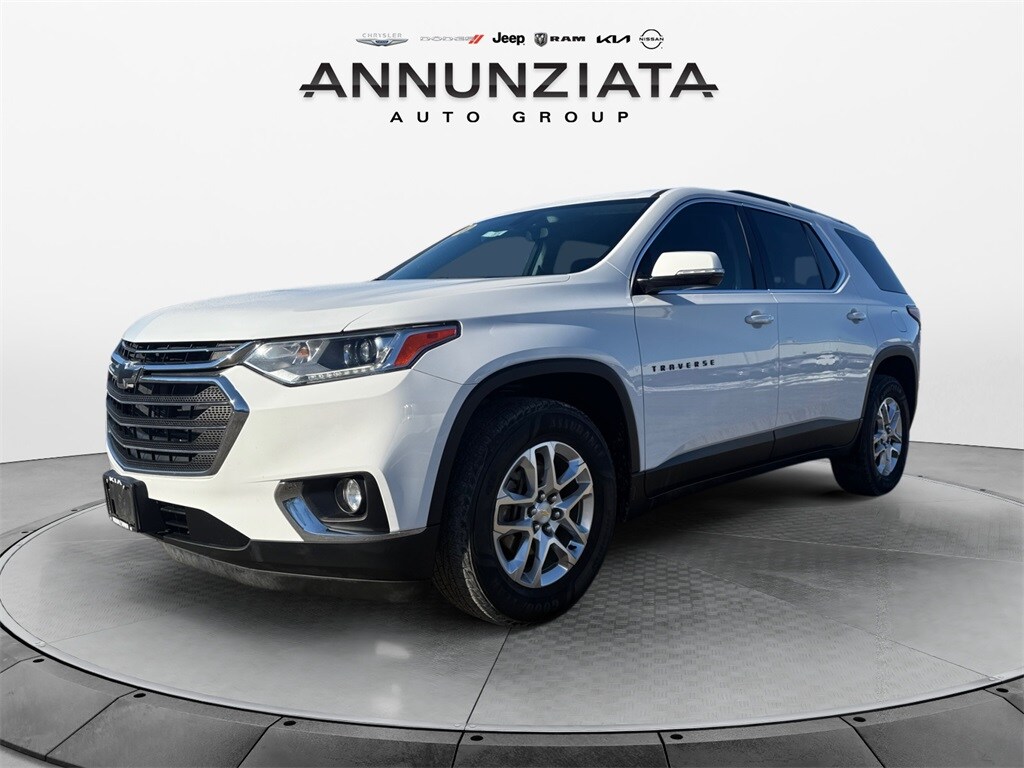 Used 2018 Chevrolet Traverse LT Cloth w/1LT SUV