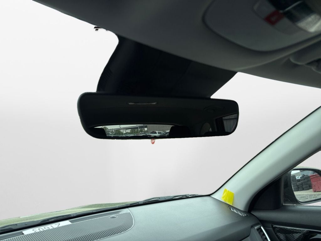 2025 Kia Seltos SX - Photo 27