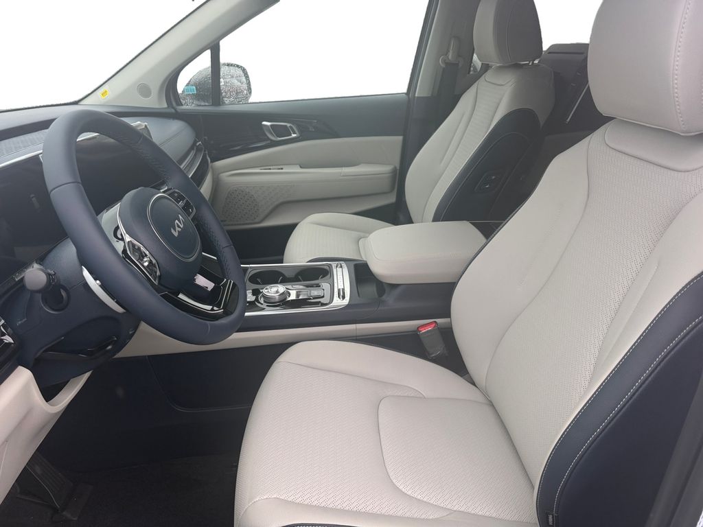 2026 Kia Carnival SX Prestige - Photo 9