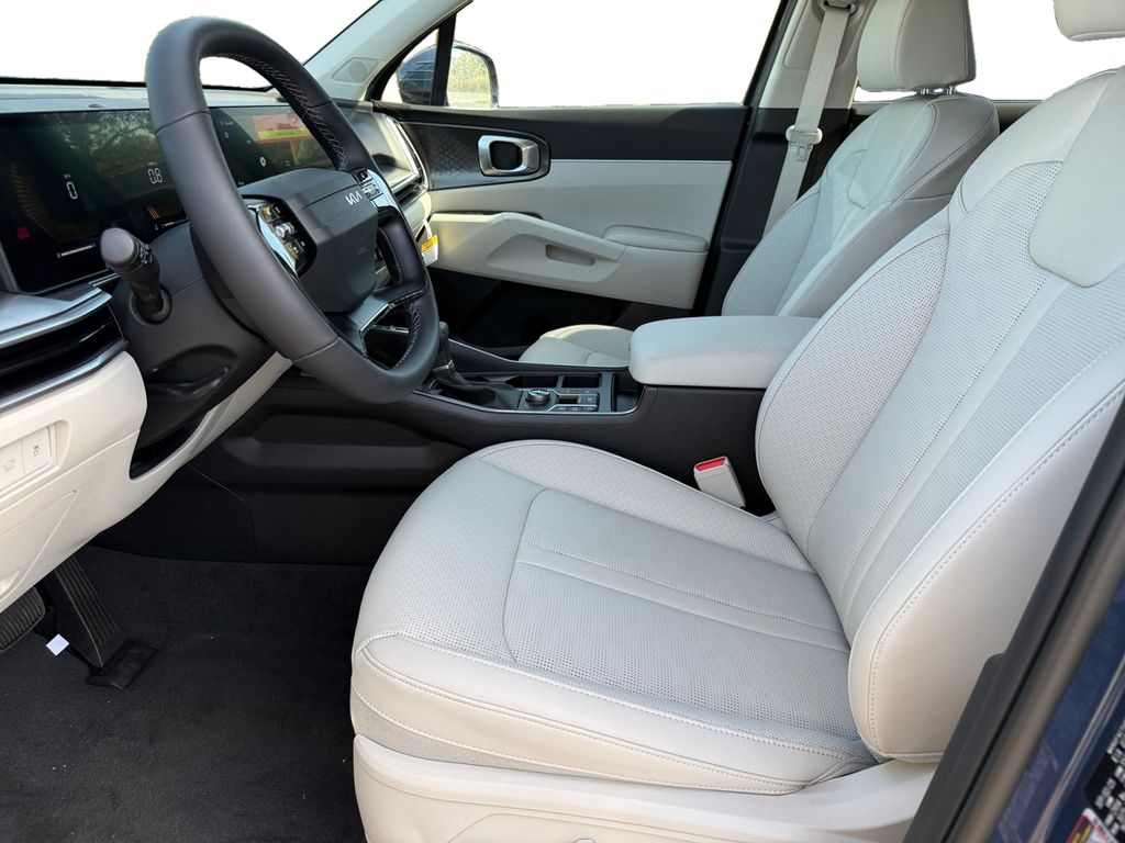 2026 Kia Sorento EX - Photo 9