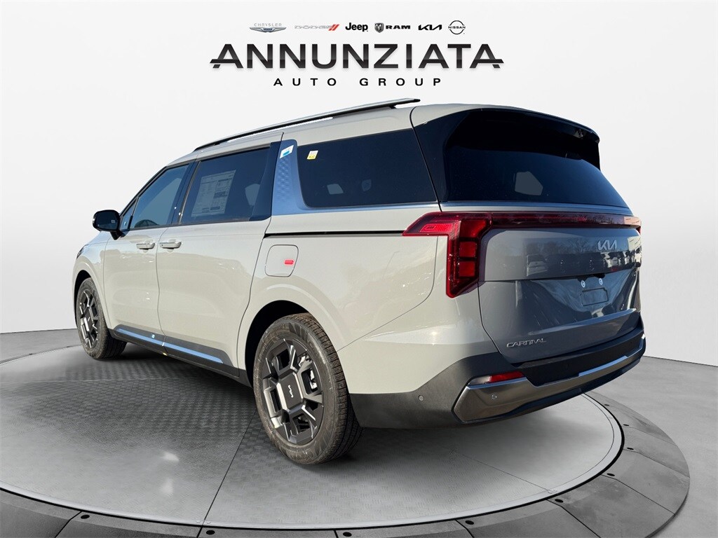 New 2026 Kia Carnival Hybrid SX Van Passenger Van