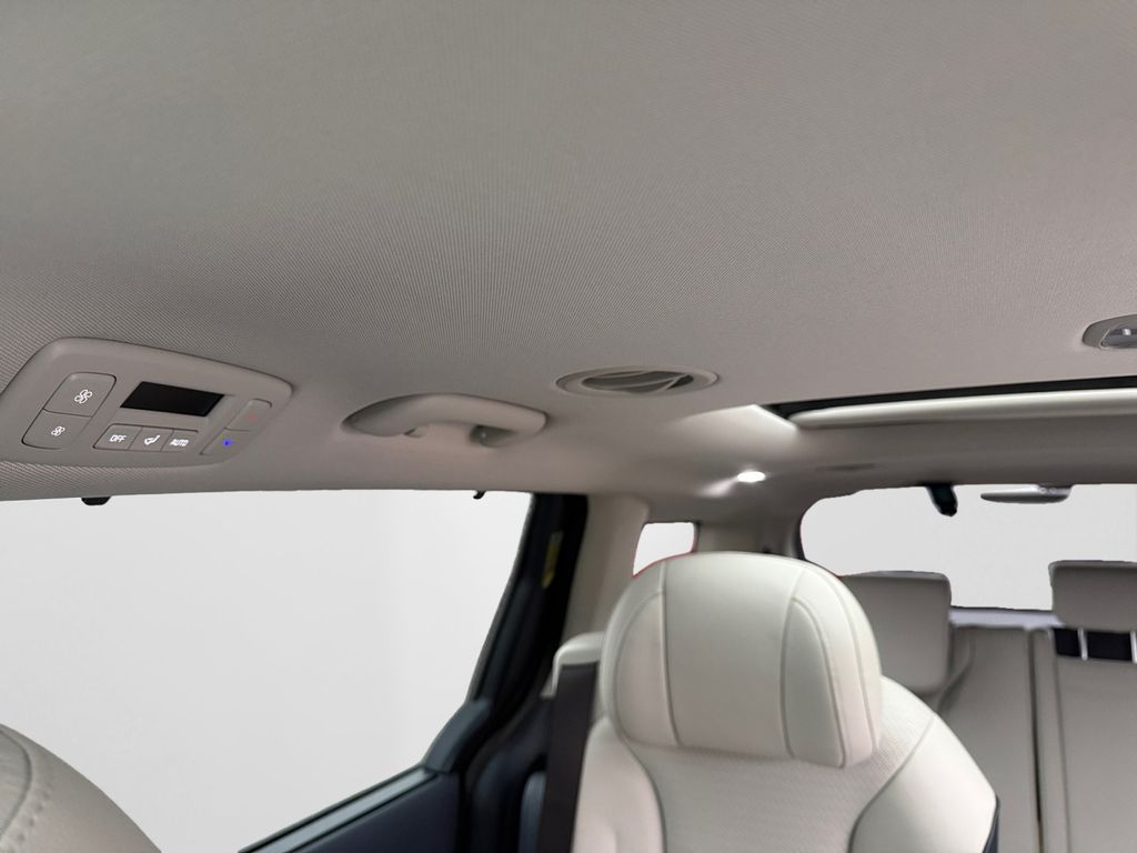 2026 Kia Carnival SX Prestige - Photo 30