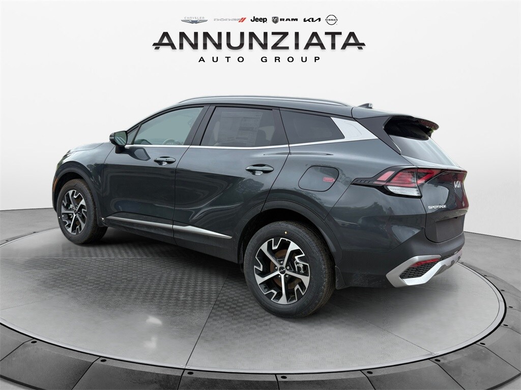 2025 Kia Sportage Hybrid EX photo 3