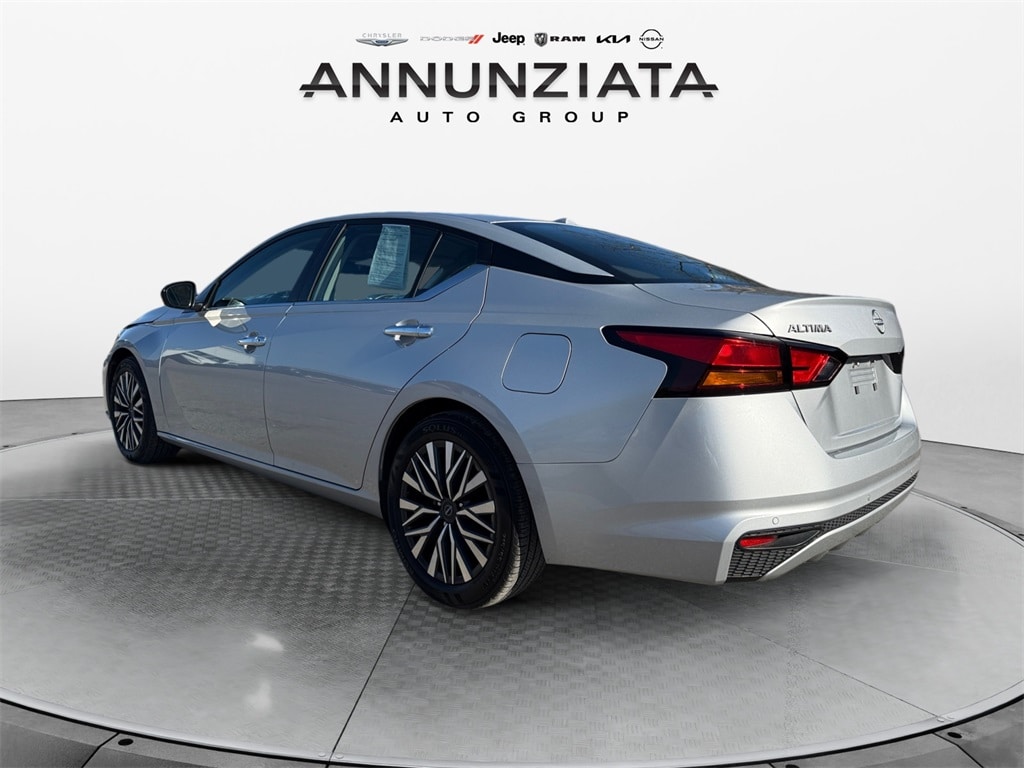 Certified 2024 Nissan Altima 2.5 SV Sedan