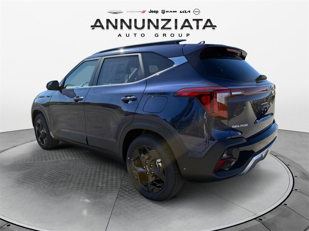 2026 Kia Seltos EX photo 3