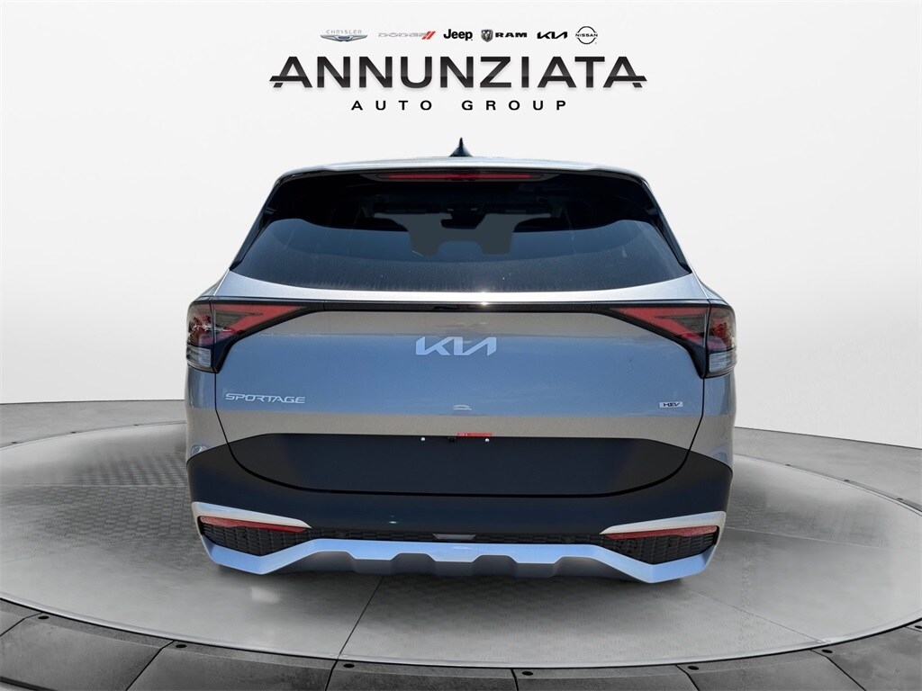 2025 Kia Sportage Hybrid LX photo 3