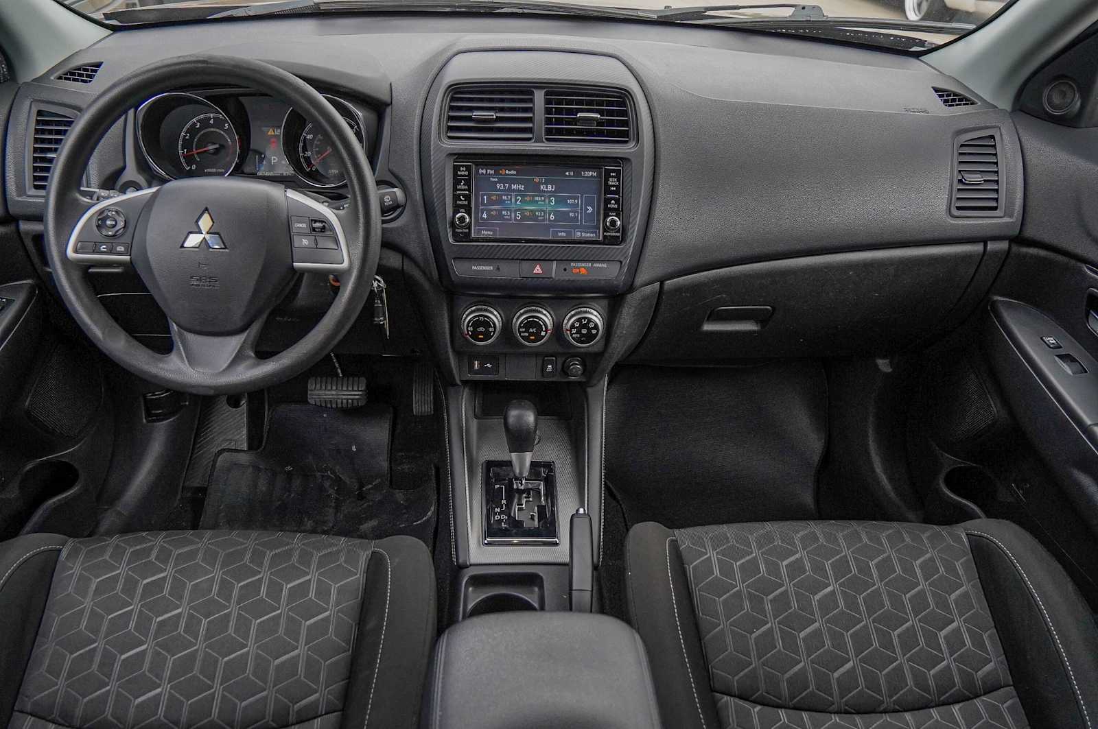 Thumbnail: 2021 Mitsubishi Outlander Sport - 24