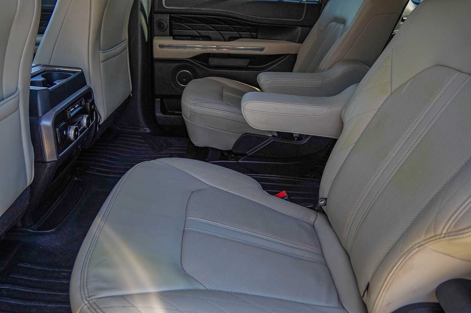 Thumbnail: 2019 Ford Expedition MAX - 31