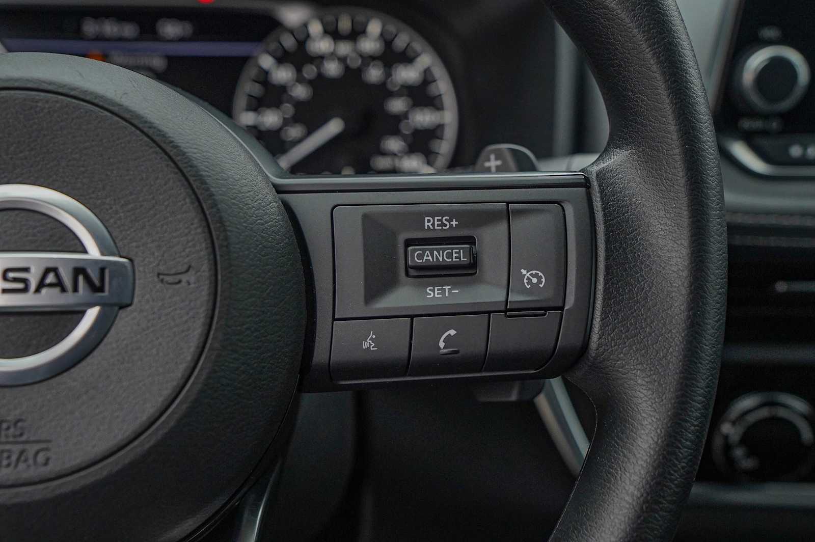 Thumbnail: 2021 Nissan Rogue - 14