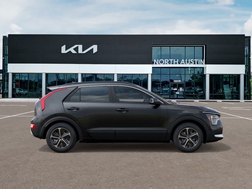 Thumbnail: 2026 Kia Niro - 7
