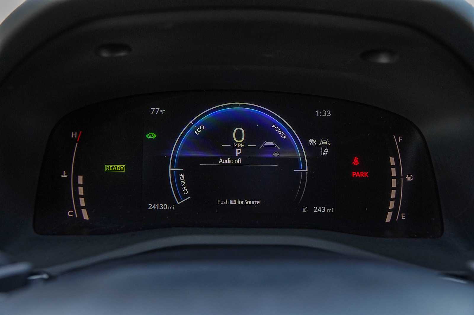 Thumbnail: 2025 Toyota Camry - 15