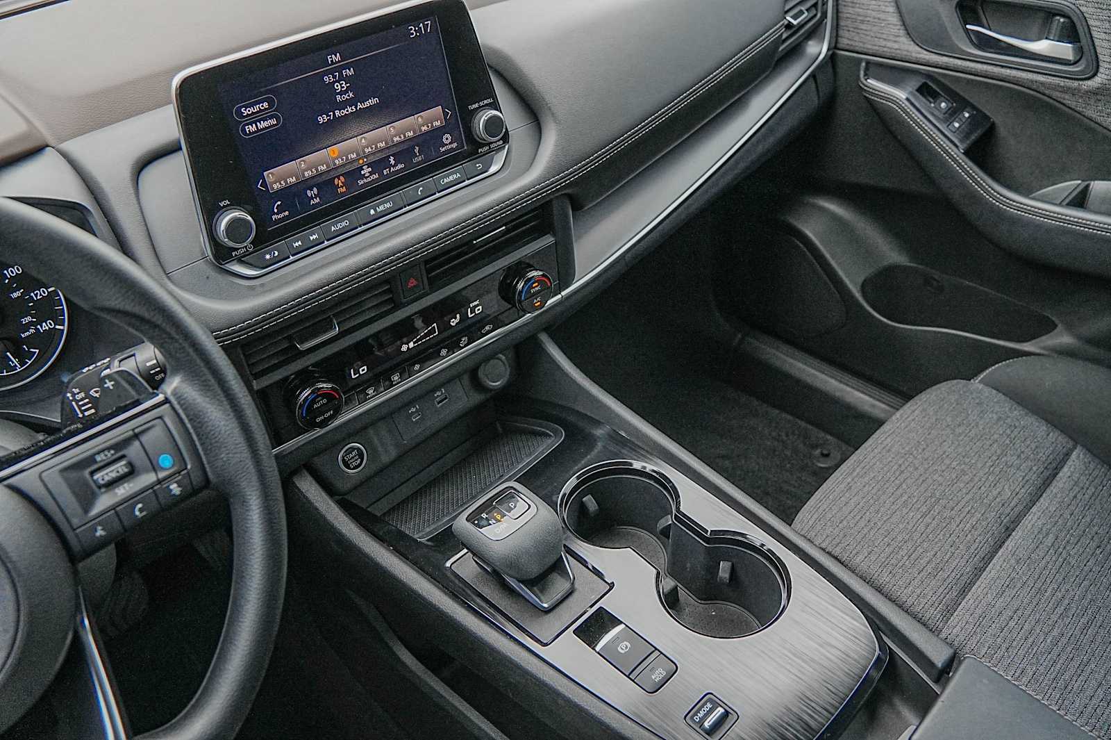 Thumbnail: 2023 Nissan Rogue - 17