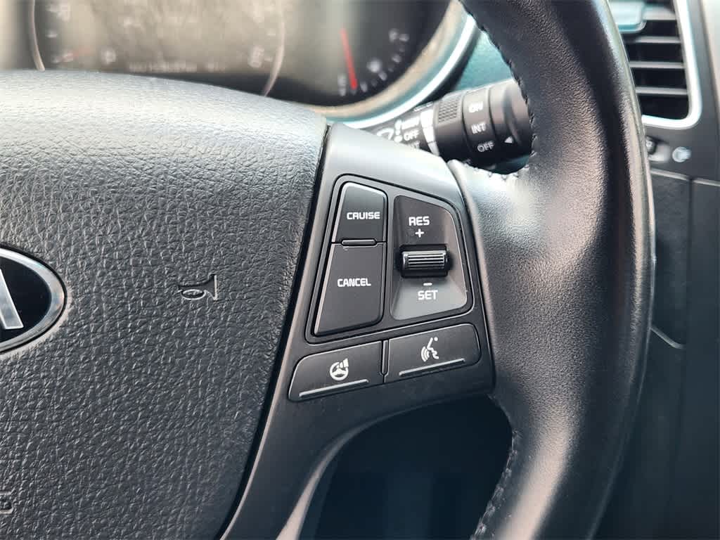 Thumbnail: 2014 Kia Sorento - 29