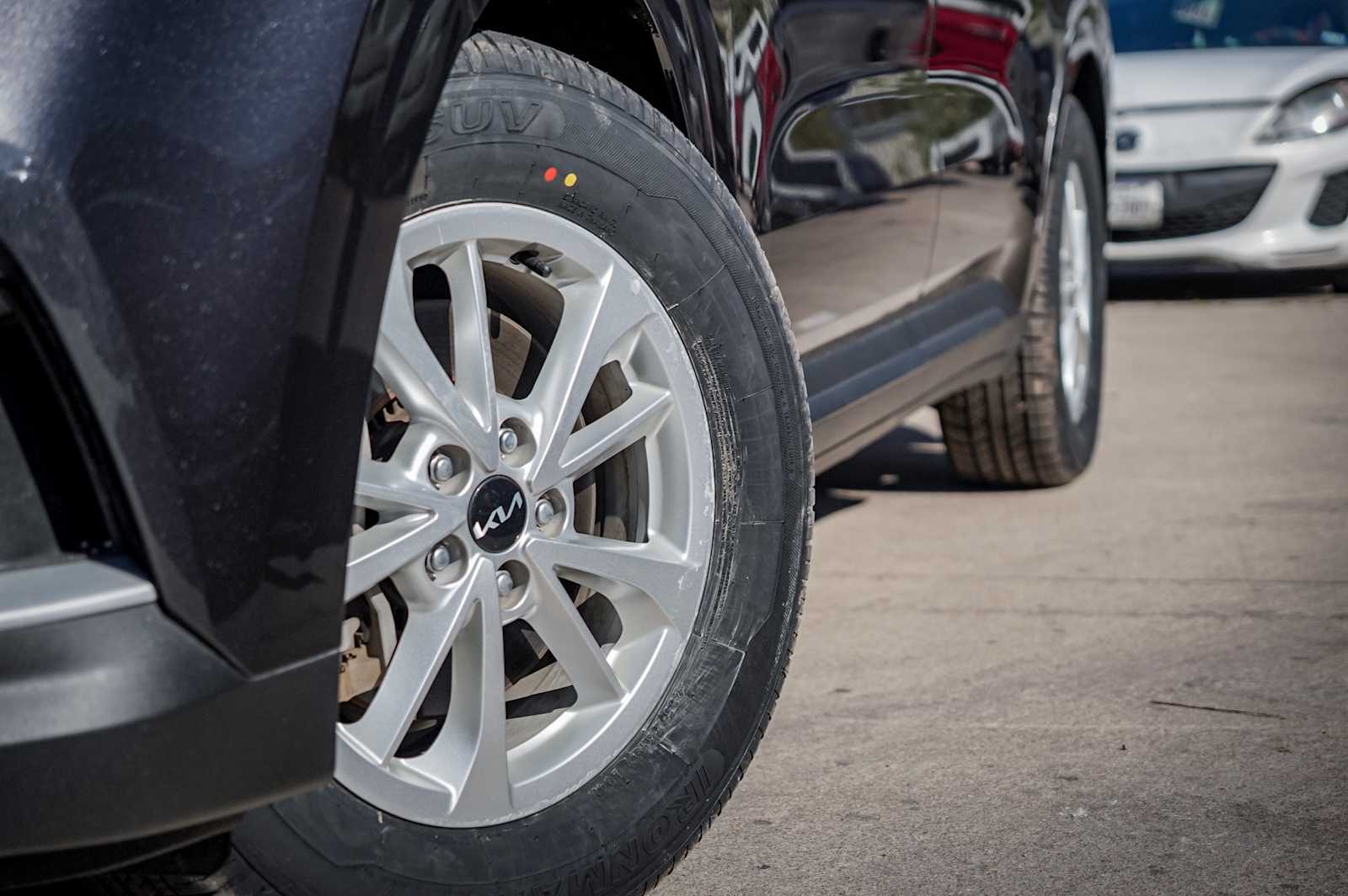 Thumbnail: 2024 Kia Carnival - 2