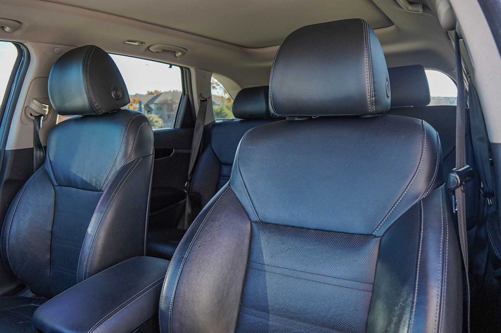 Thumbnail: 2019 Kia Sorento - 11