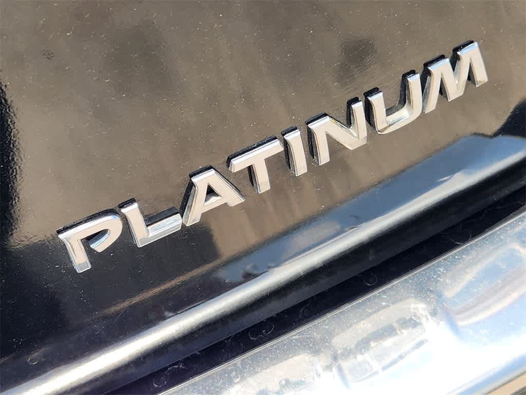 Thumbnail: 2015 Nissan Pathfinder - 11
