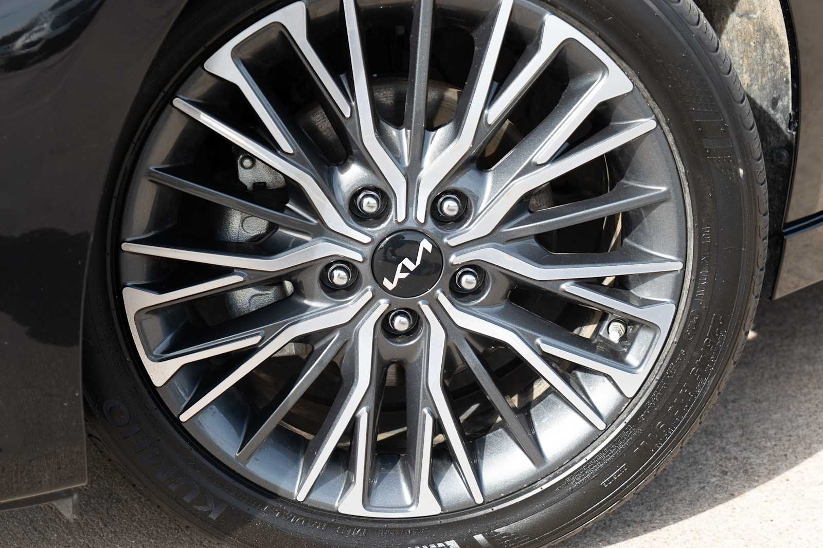 Thumbnail: 2024 Kia Forte - 2