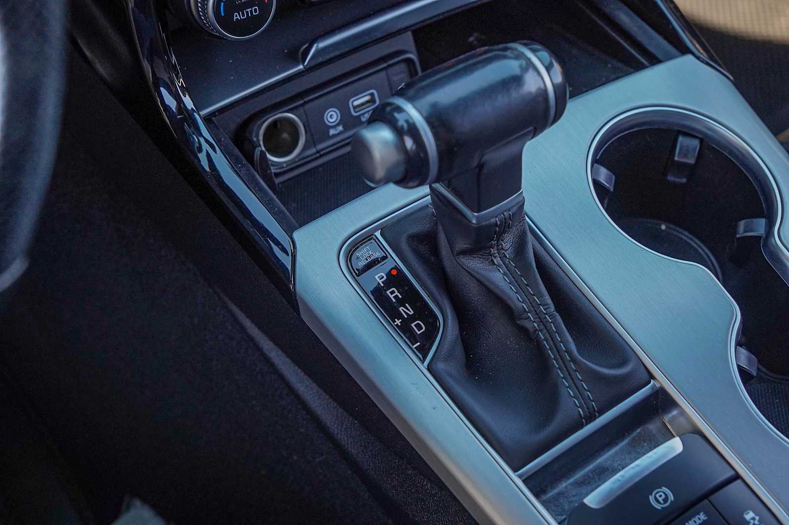 Thumbnail: 2020 Kia Stinger - 20