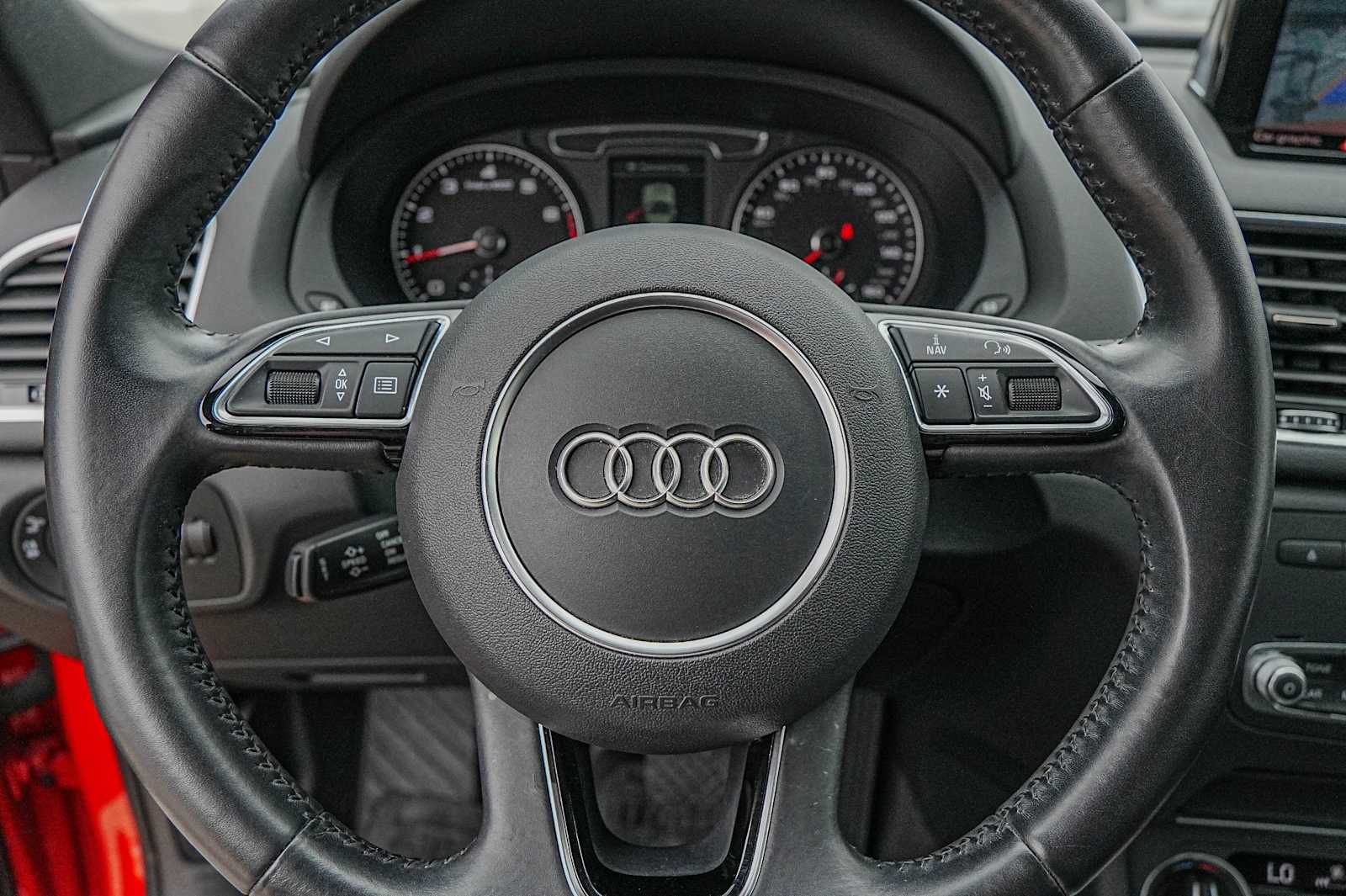 Thumbnail: 2018 Audi Q3 - 12