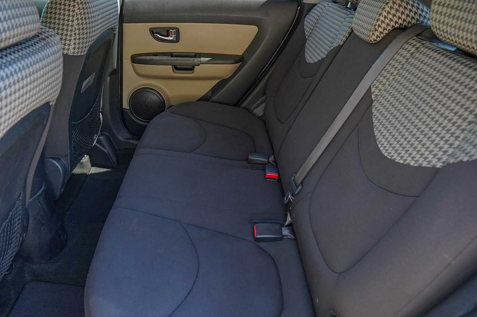 Thumbnail: 2012 Kia Soul - 28