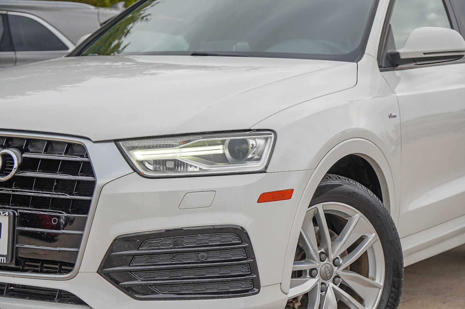 Thumbnail: 2018 Audi Q3 - 3